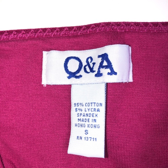 2/$15 Q & A Tank Top Cami Spaghetti Strap Camisole built in Bralette Small Women - Picture 3 of 15